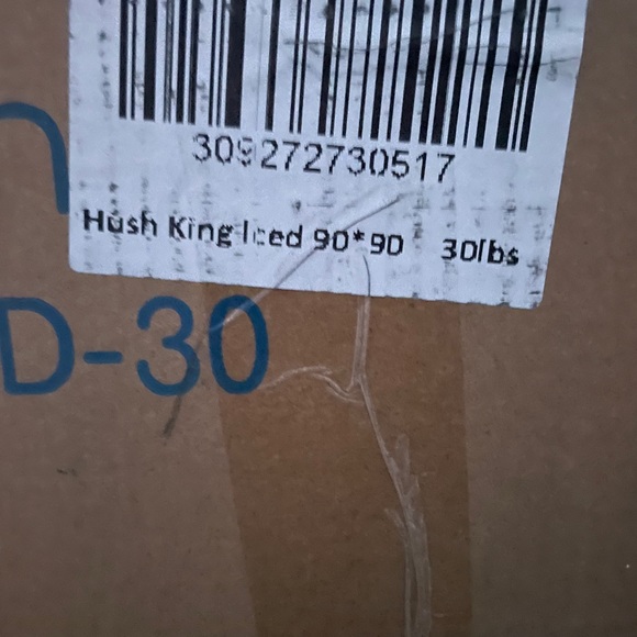 HUSH ICED 2.0 - King or Queen COOLING WEIGHTED BLANKET 30 lbs - Picture 4 of 4